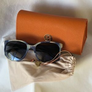 Tory Burch ‘Blue Moonstone’ Sunglasses